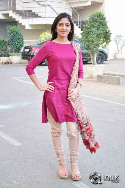 Zaheera-Khan-at-Padesave-Movie-Promotions